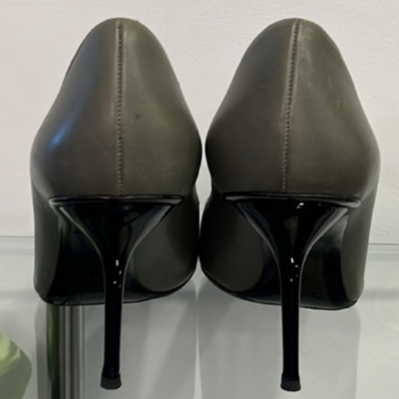 Gucci Micro'soft olive military army green leather open toe heels pumps shoes 8 - Picture 6 of 7